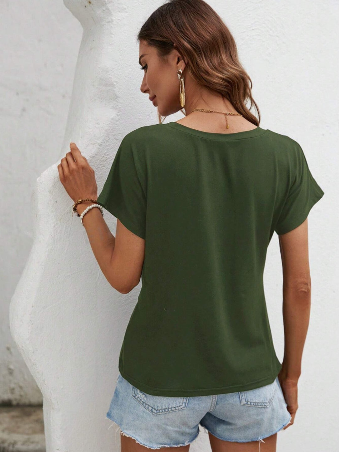 PRE-ORDER: Asymmetric Hem Round Neck T-Shirt