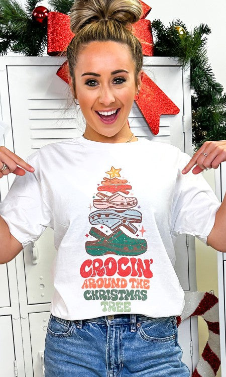 Crockin' Around the Christmas Tree Graphic T-Shirt
