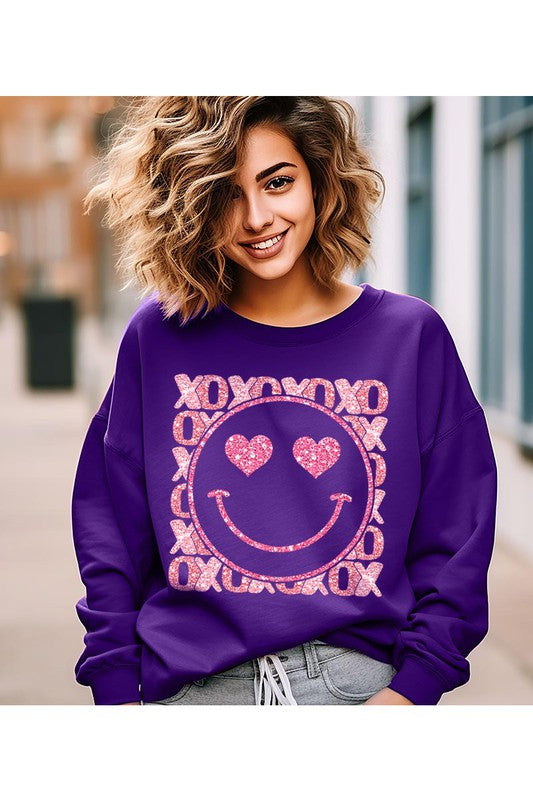 XO SMILEY UNISEX FLEECE SWEATSHIRT