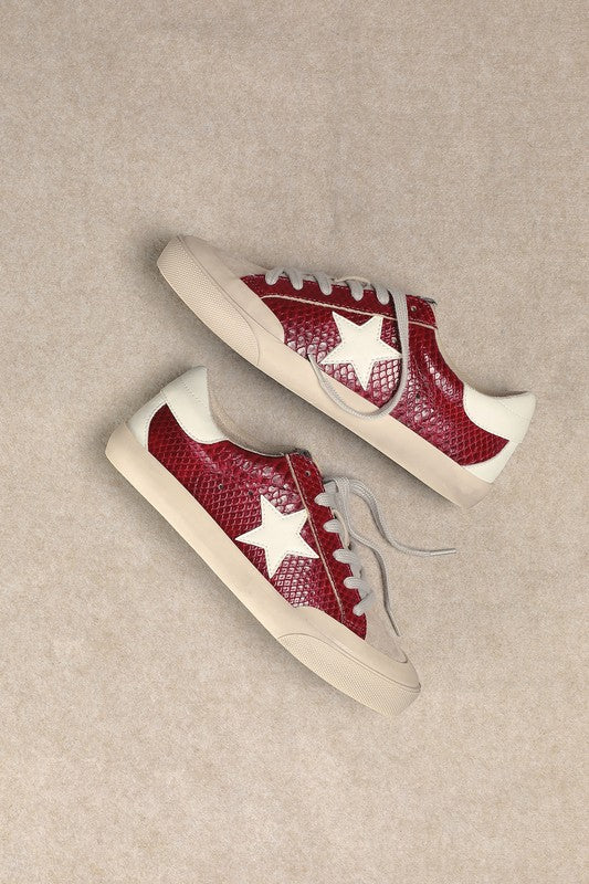 Leather Star Low Top Sneakers