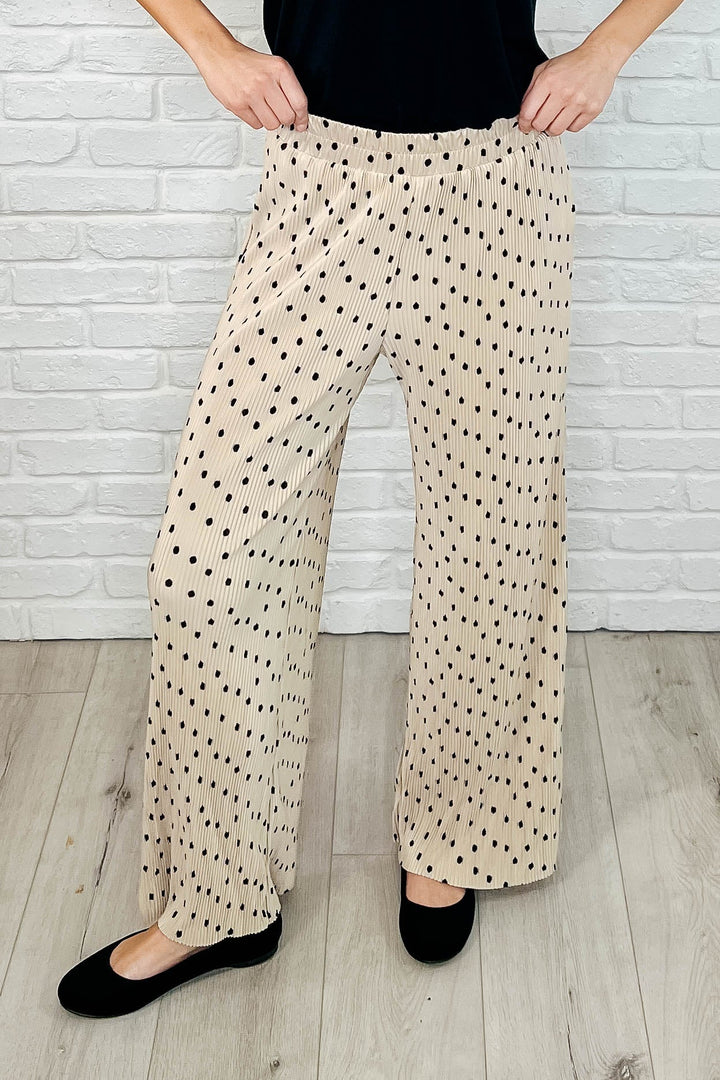 Working on Lounging Elastic Waist Bottoms in Khaki