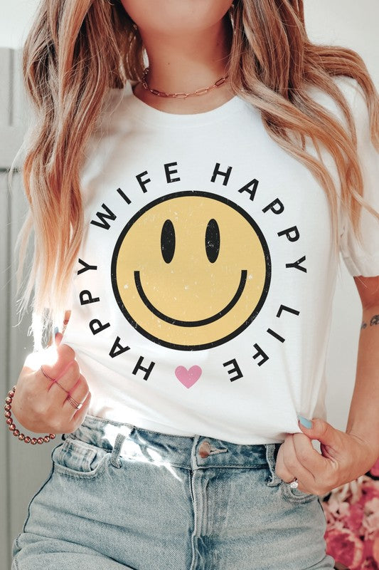 HAPPY WIFE HAPPY LIFE Graphic T-Shirt