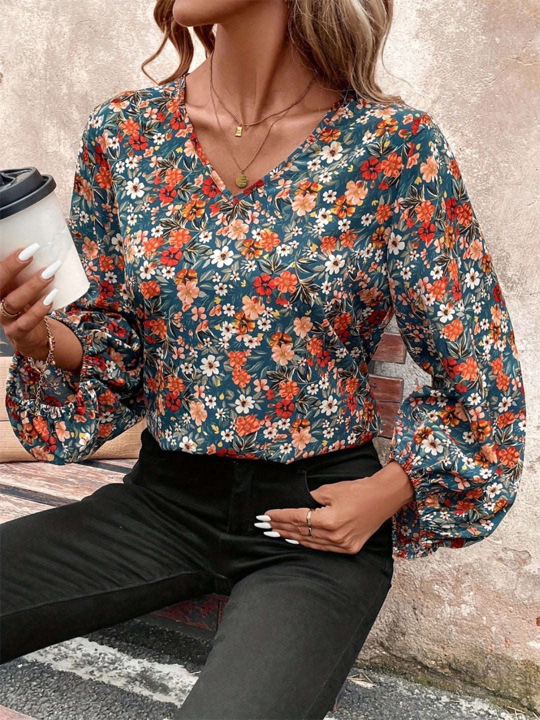 PRE-ORDER: Printed V-Neck Balloon Sleeve Blouse