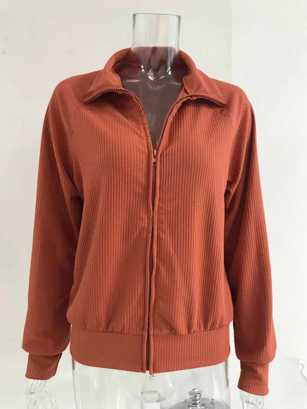 e8158782-1e46-40e8-8cf9-e476245f97ee-Max