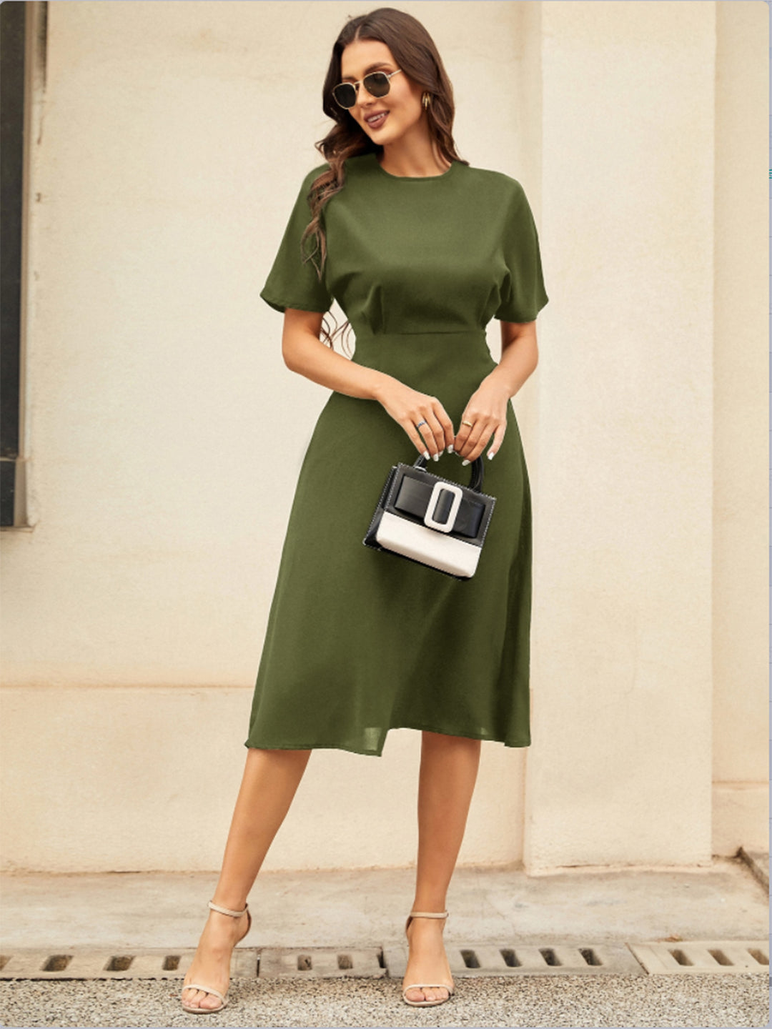 PRE-ORDER: Round Neck Short Sleeve Midi Dress