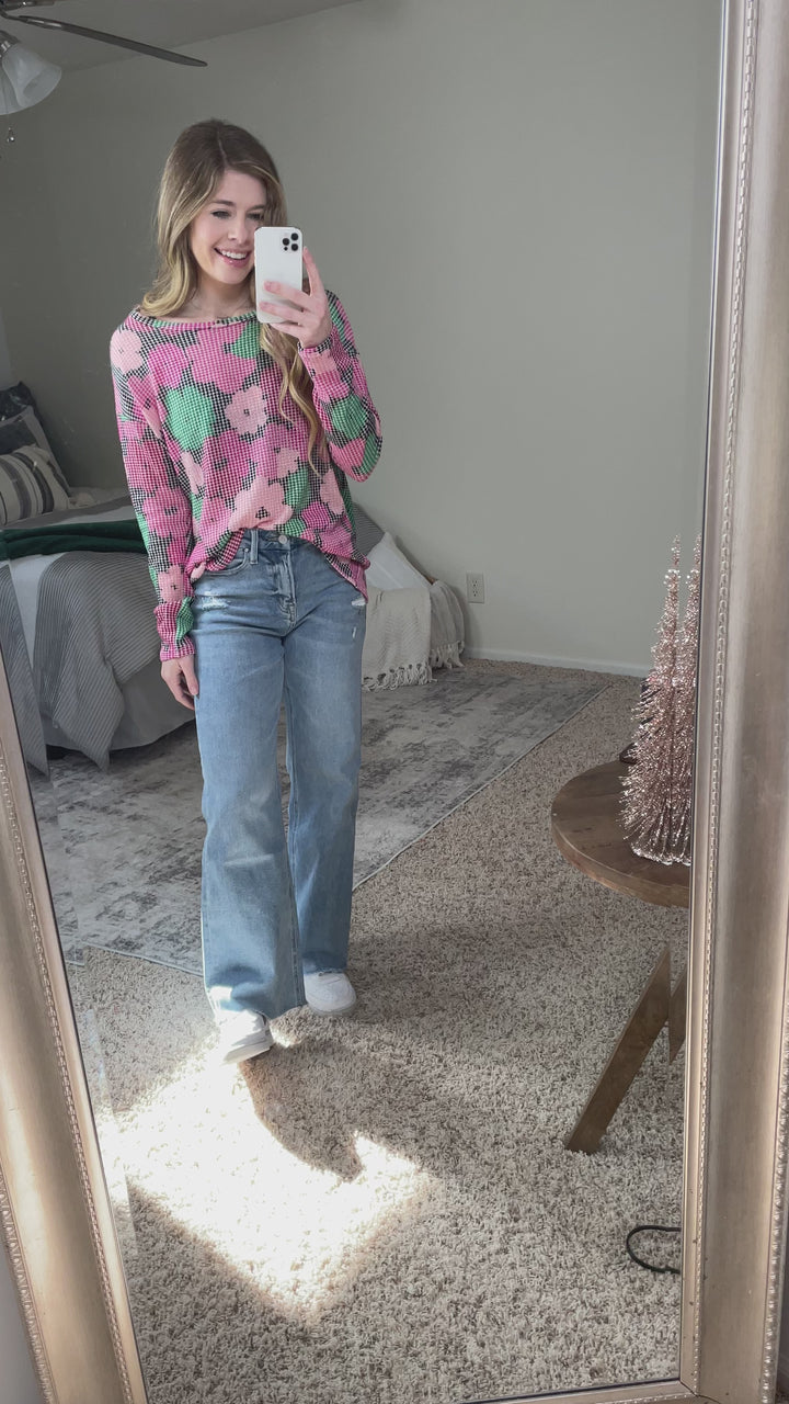 Group Chat Floral Top