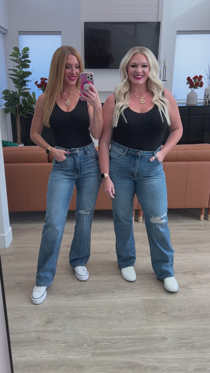 Carrie High Rise Control Top 90's Straight Jeans
