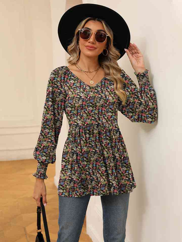 PRE-ORDER: Printed V-Neck Lantern Sleeve Blouse