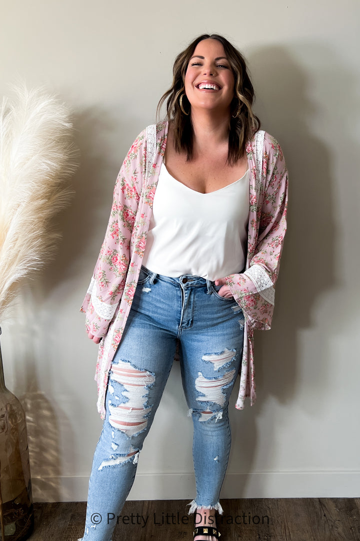 Floral Femme Kimono