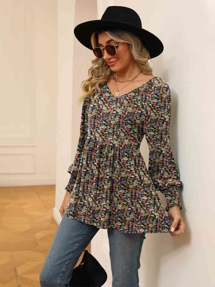 PRE-ORDER: Printed V-Neck Lantern Sleeve Blouse